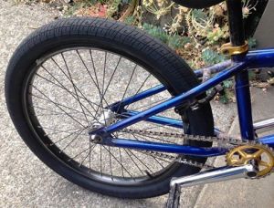 S&M 22in Speedball tires