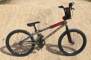 curtis-bikes-os20-side-r